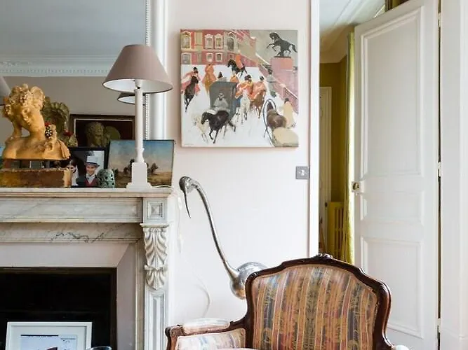 Veeve - Muted Beauty In Batignolles Appartement *