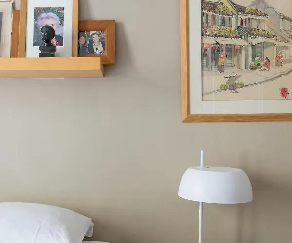 Appartement Veeve - Muted Beauty In Batignolles